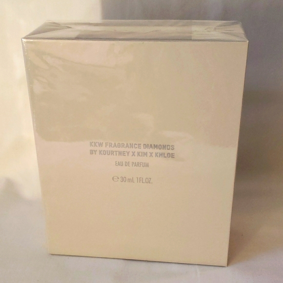 KKW White Diamonds edp, 1 fl oz +FREE GIFTS - Picture 1 of 8